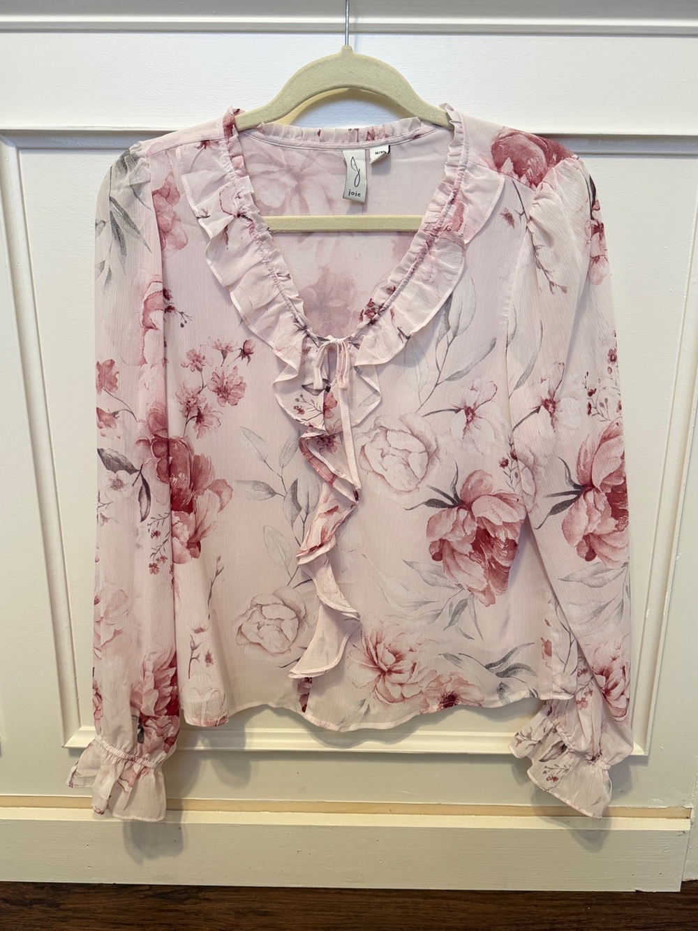 Joie Blouse Women’s Size Medium Pink Gray Chiffon Floral Puff Long Sleeve Ruffle